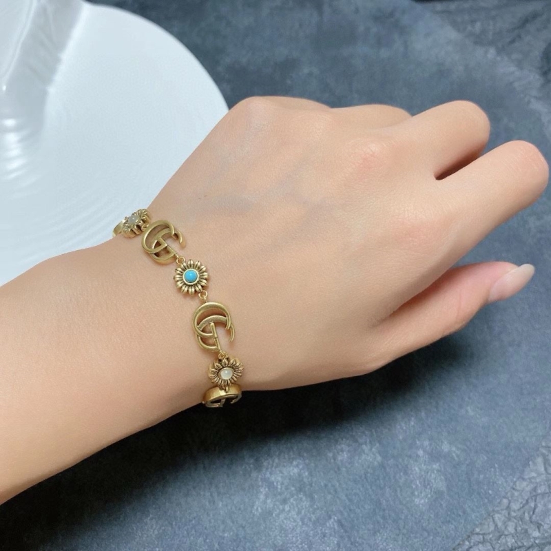 Gvc*1 bracelets